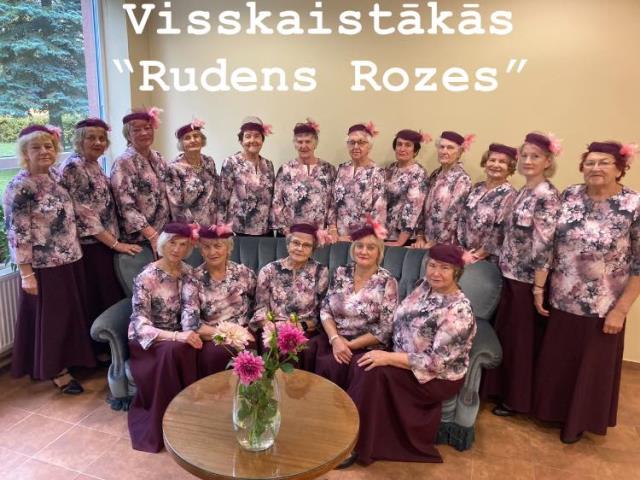 Senioru dāmu deju kopa "Rudens Rozes"